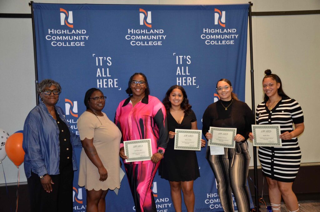 Five recipients of the 2025 Edna Hayden Johnson Scholarship with presenter Ms. Teresa Williams